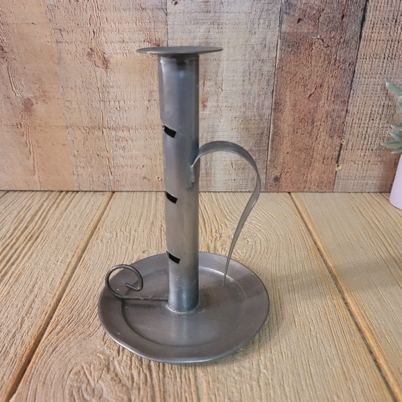 Tin Ware - Adjustable Metal Candle Holder - Picture 1 of 13